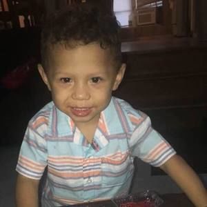 Meet your Posher, Leticia